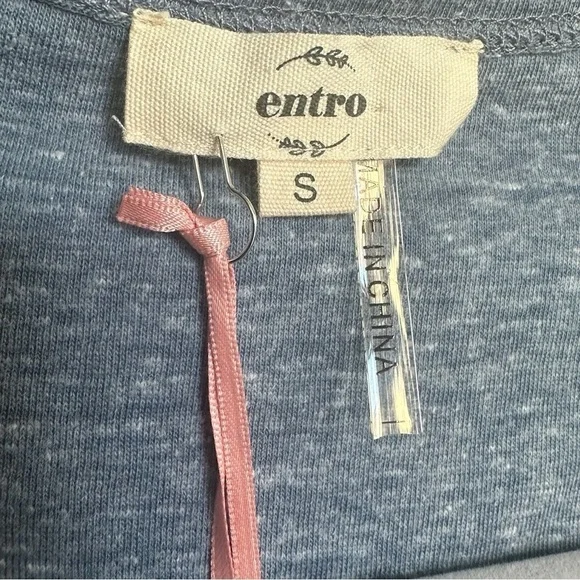 Entro Lace Tank Top Size: S - Picture 5 of 5